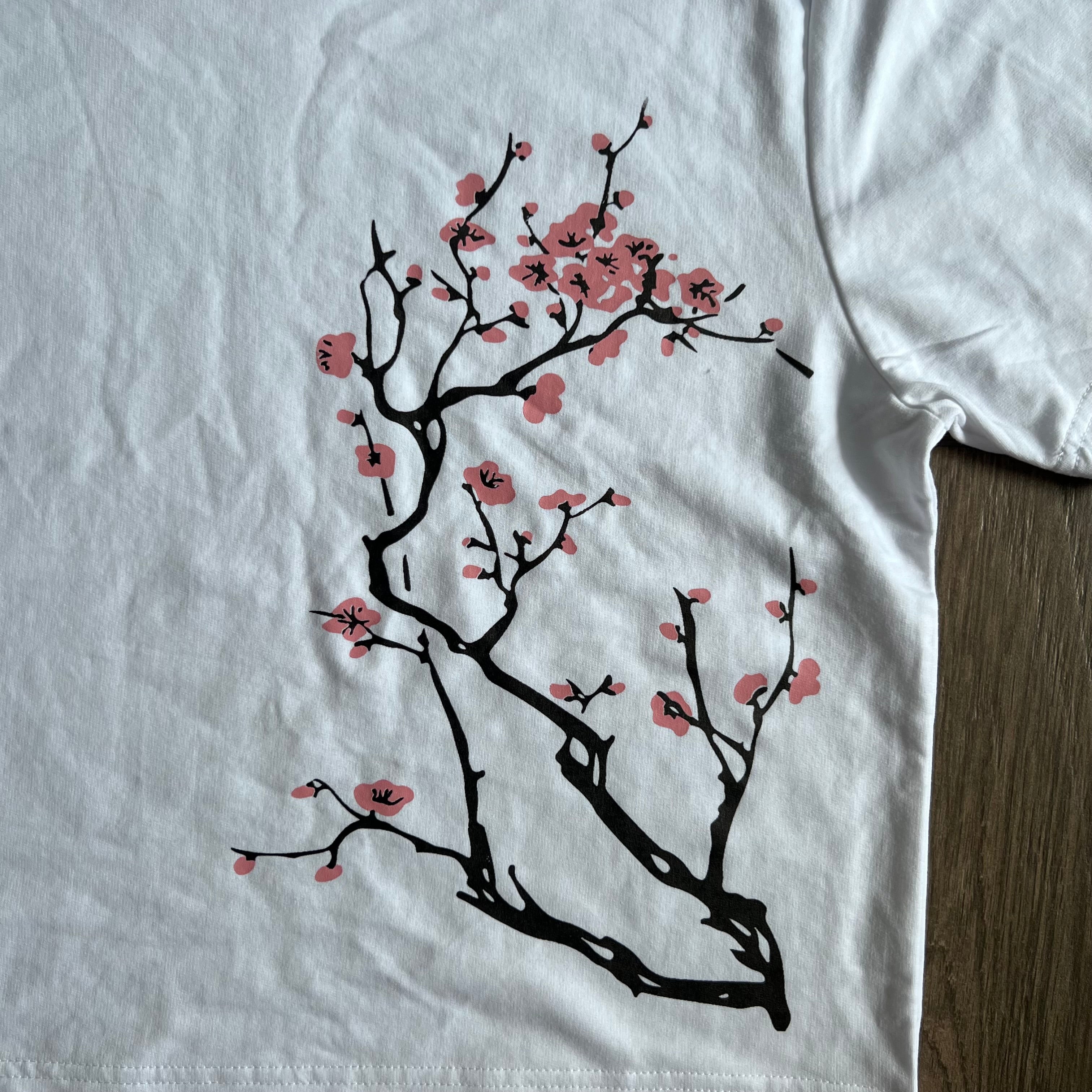 "blossom petals" crop tee