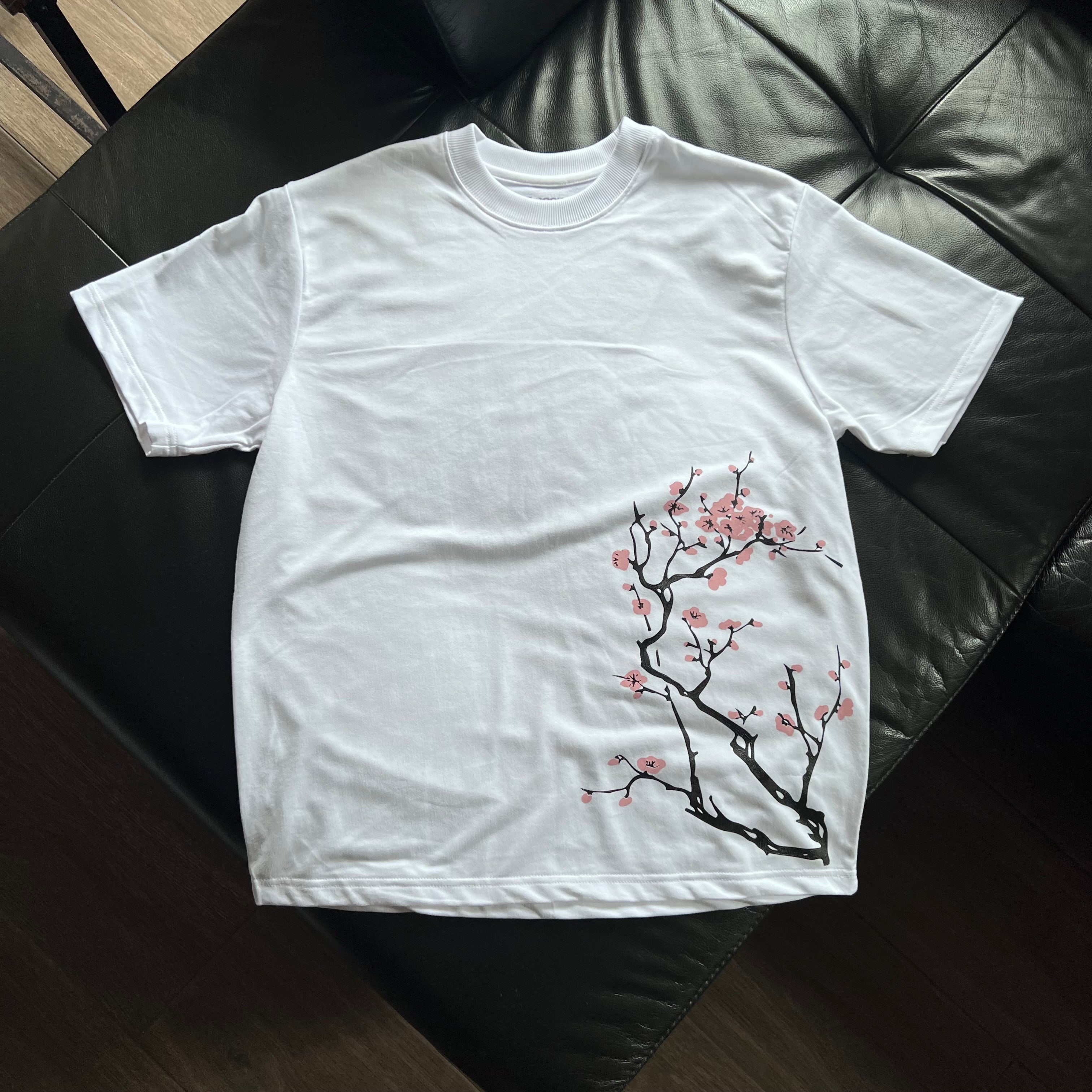 "blossom petals" tee