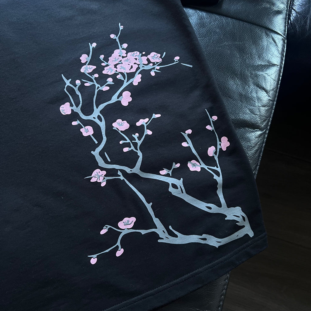 "blossom petals" tee