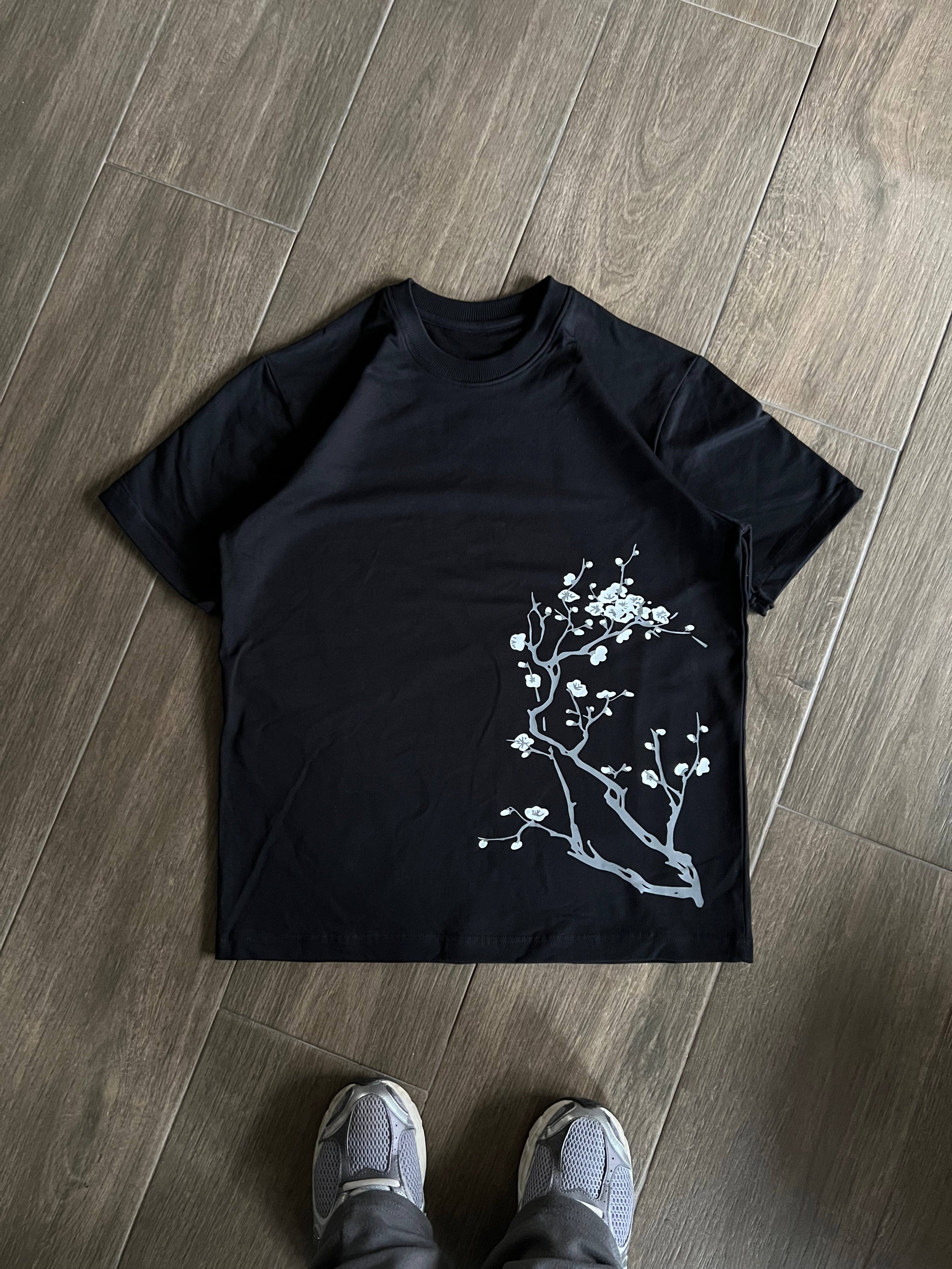 SHADOW PETALS